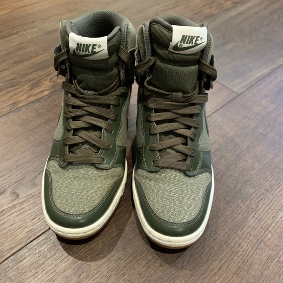 nike high dunks womens